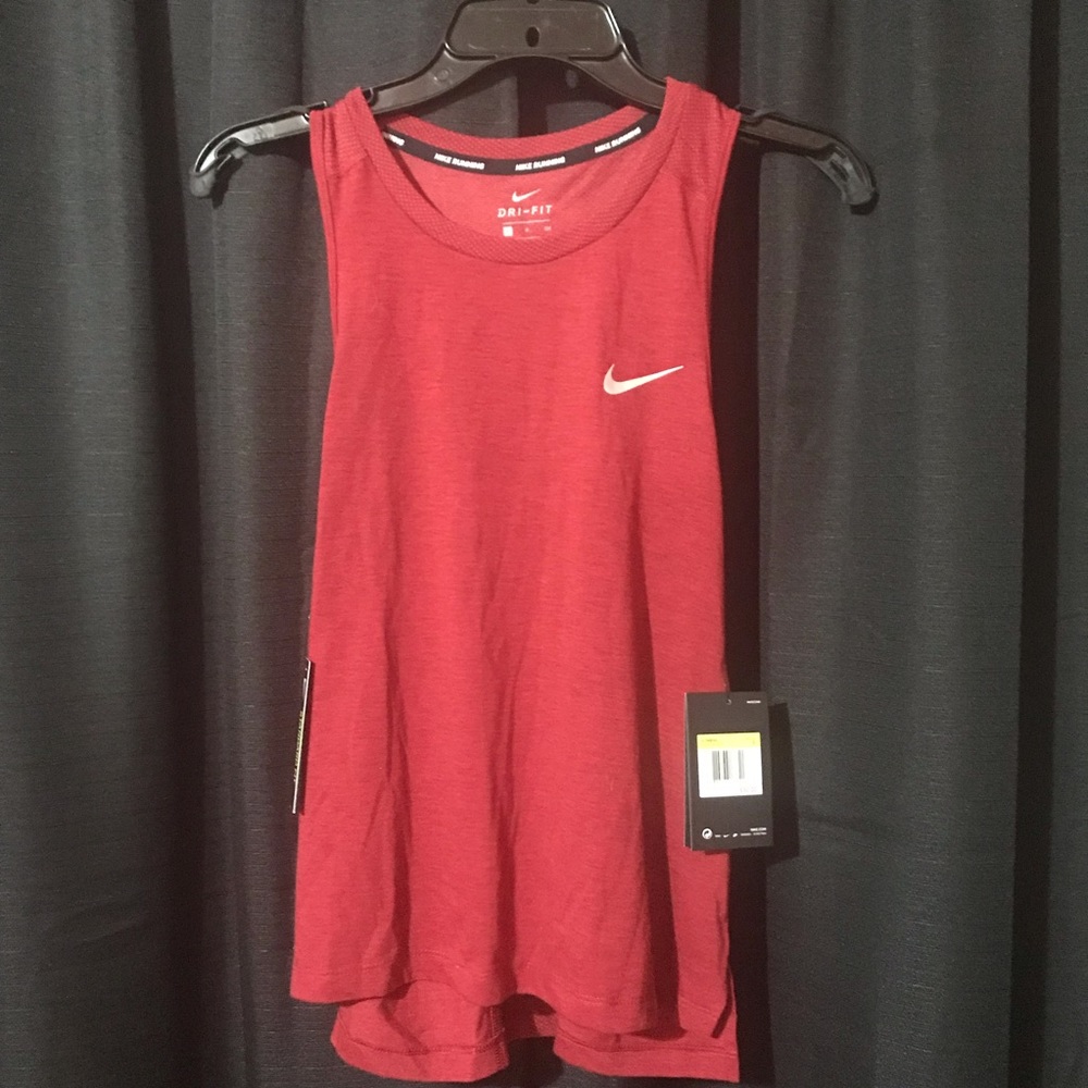 🔶NWT Nike Run Tank